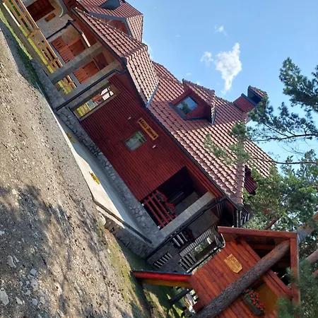 Mina Lux Kaludjerske Bare