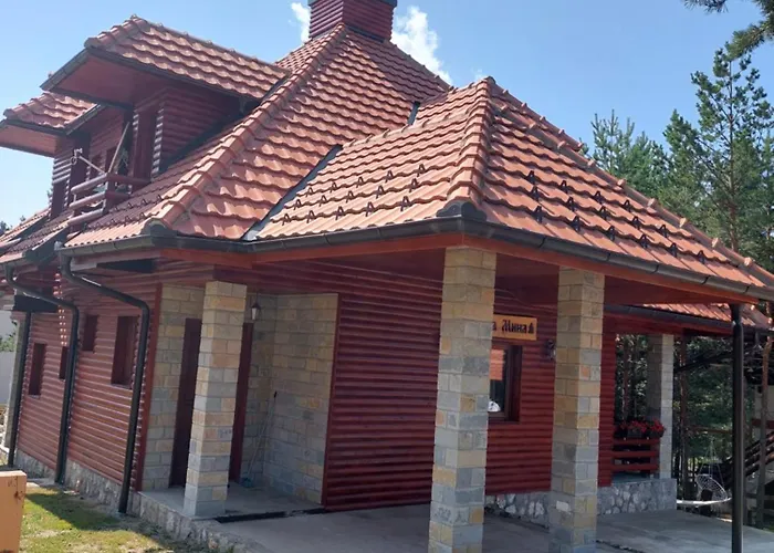 Mina Lux Vilă Kaludjerske Bare