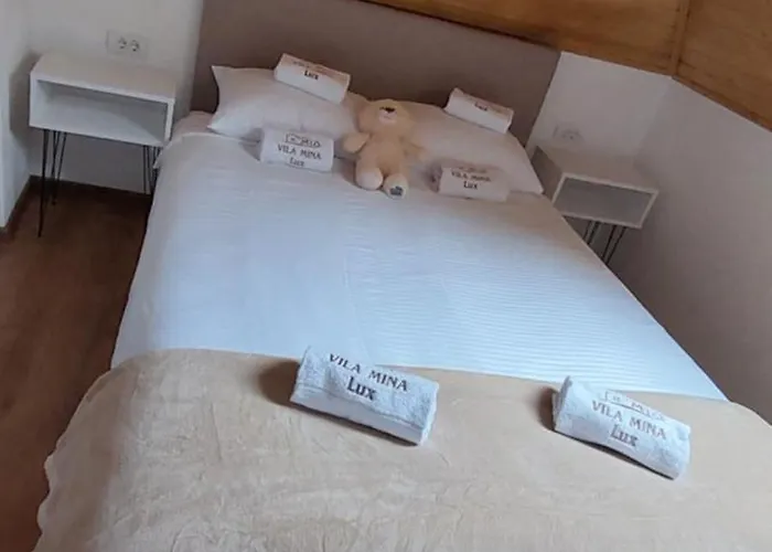 Vilă Mina Lux Kaludjerske Bare